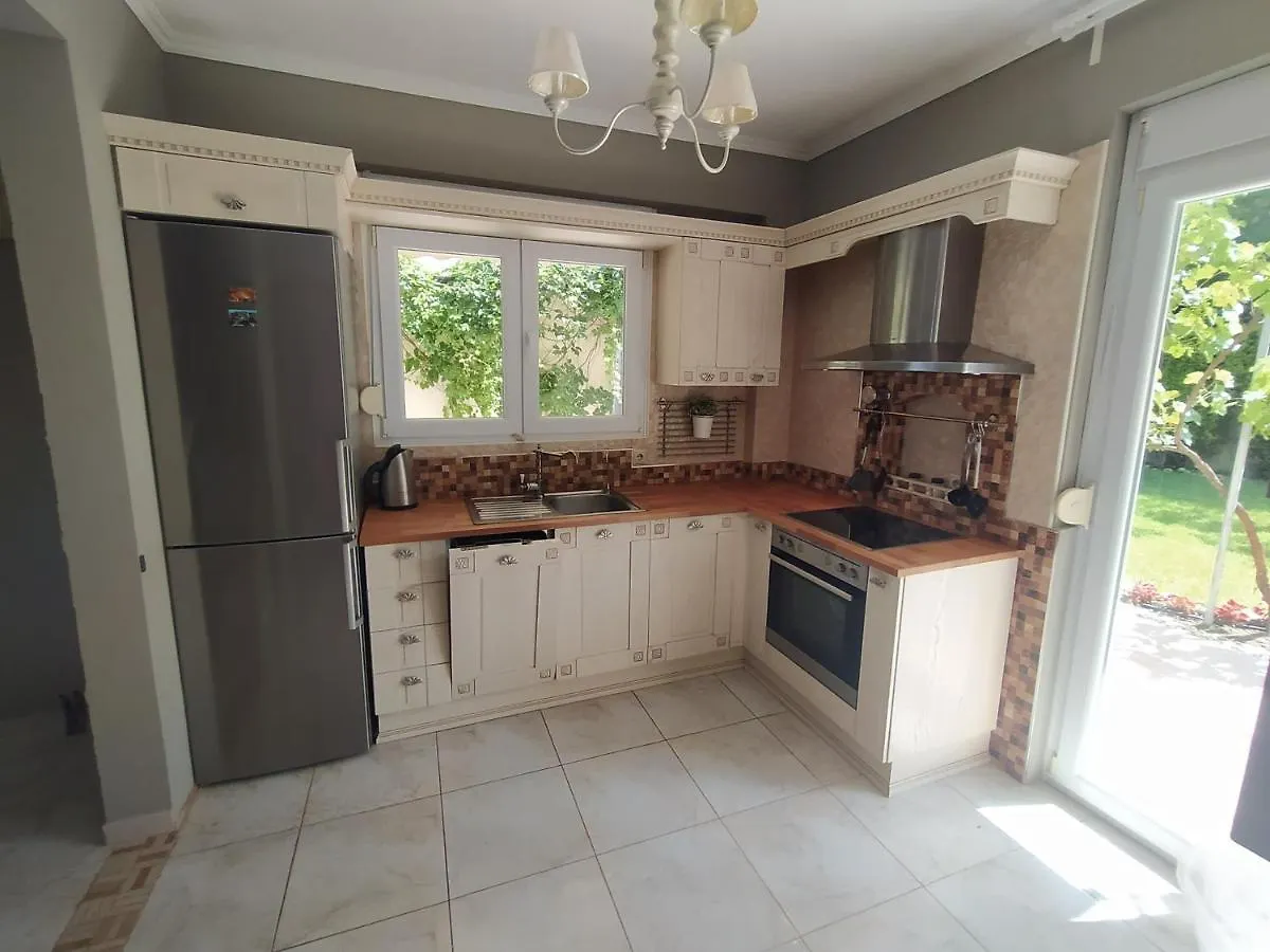 Detached House In A Quiet Place Villa Hanioti 0*,