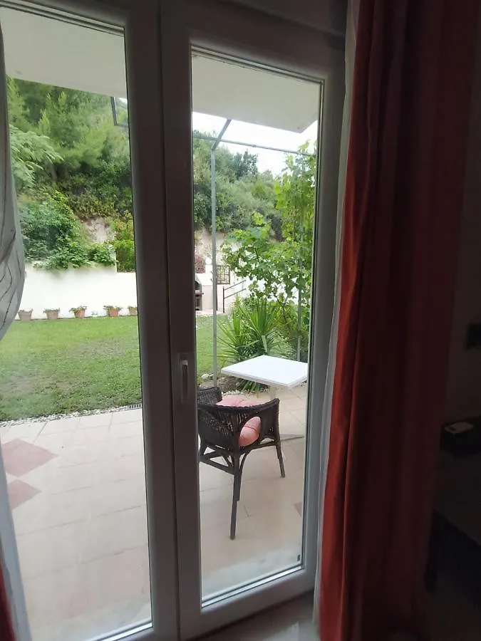 Detached House In A Quiet Place Villa Hanioti