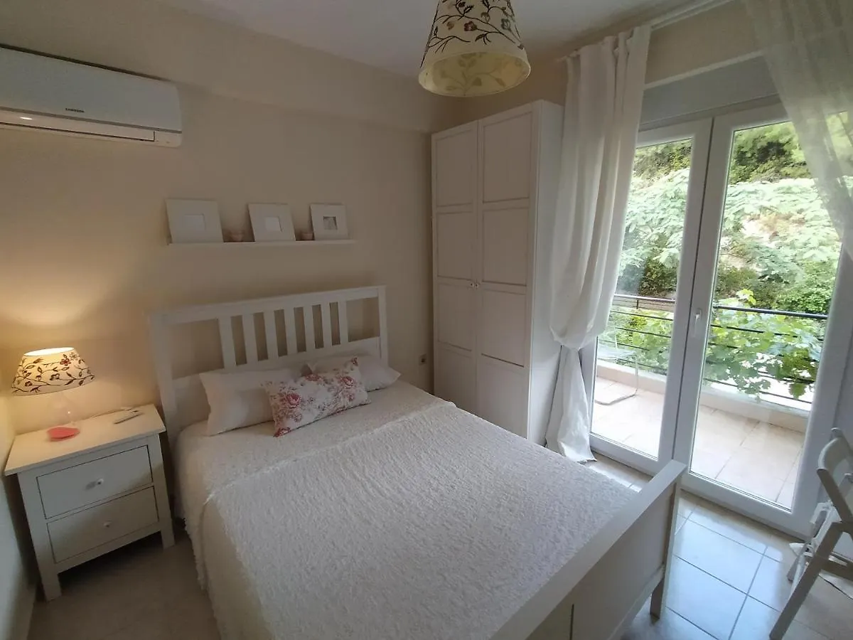 Detached House In A Quiet Place Villa Hanioti