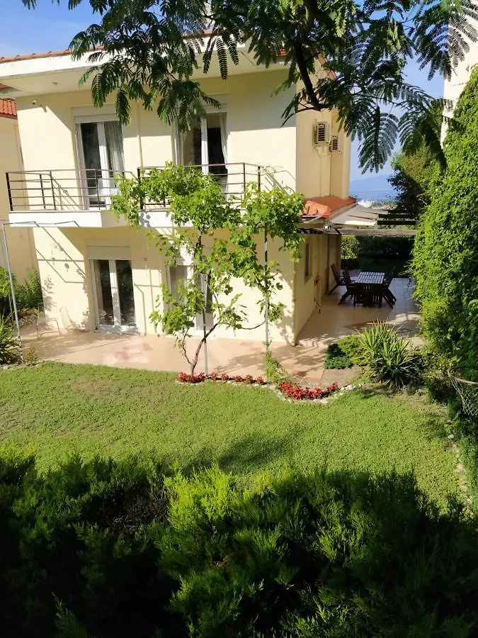 Detached House In A Quiet Place Villa Hanioti