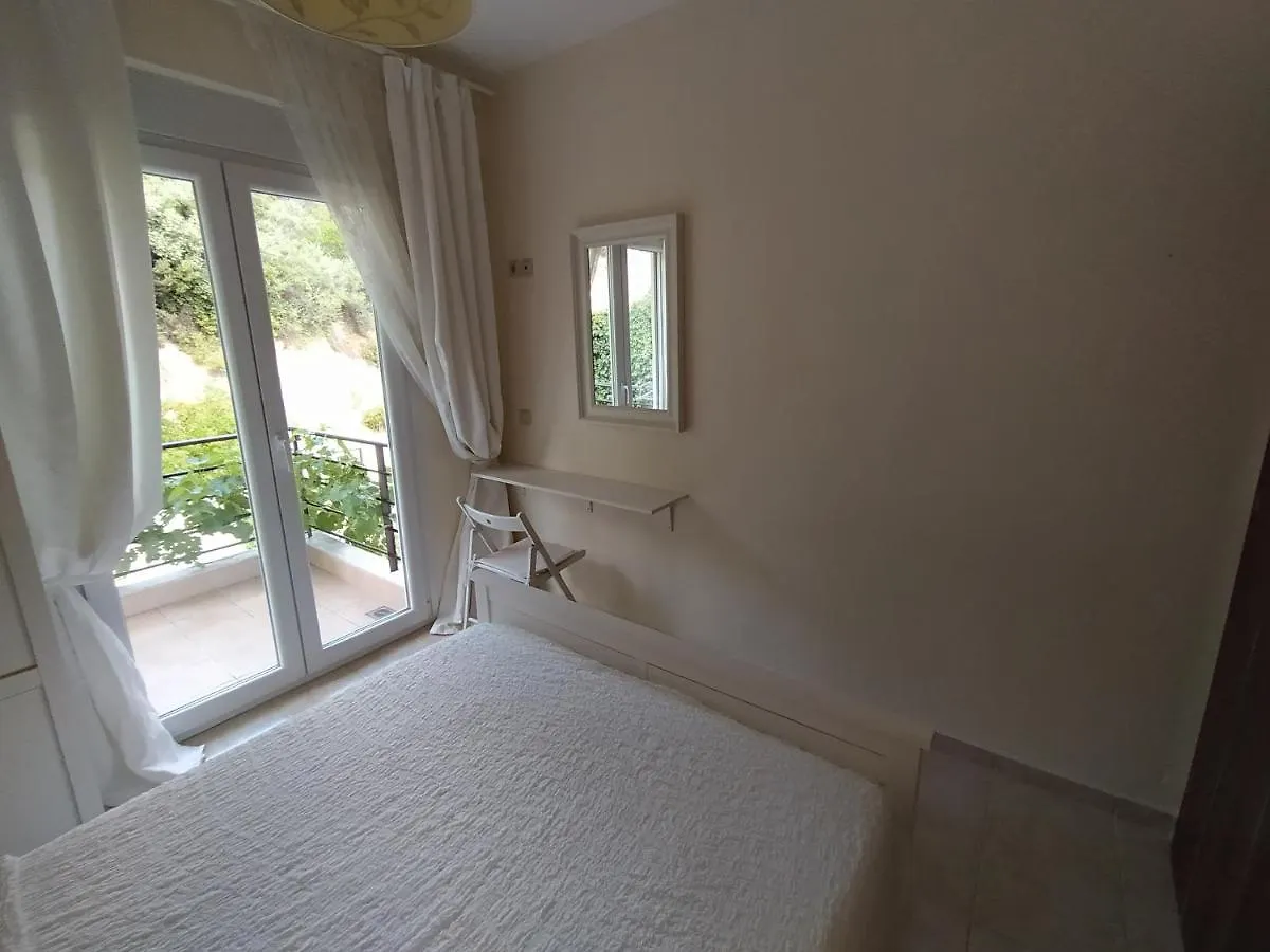 Detached House In A Quiet Place Villa Hanioti 0*,