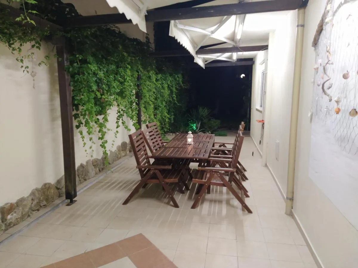 Detached House In A Quiet Place Villa Hanioti
